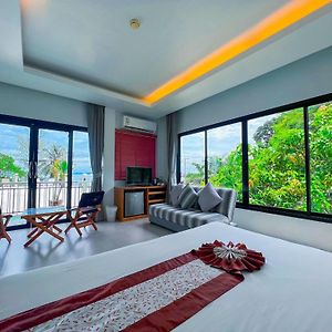 Deluxe Zimmer mit Kingsize-Bett